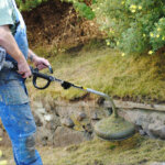 battery-powered string trimmer