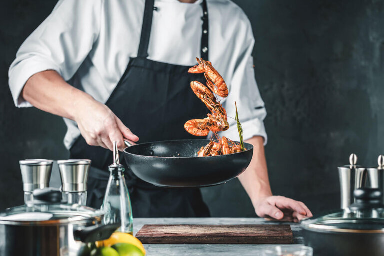 ceramic frying pan