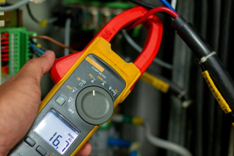 clamp meter