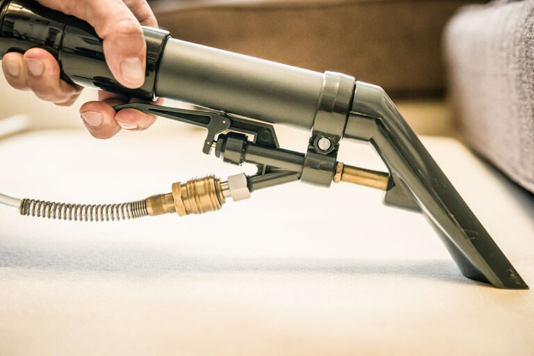 handheld steam cleaner