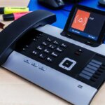 landline with answer machine