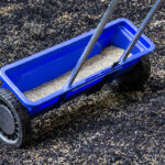 lawn spreader