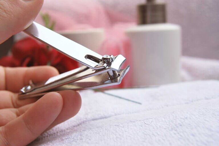 nail clipper
