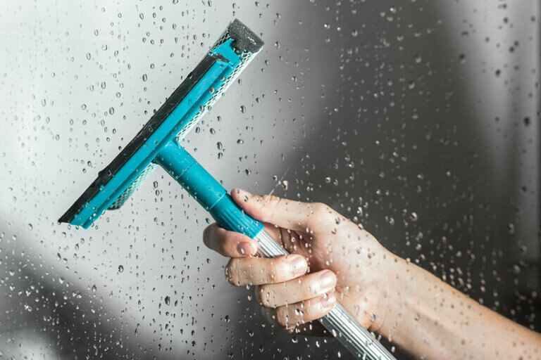 shower squeegee