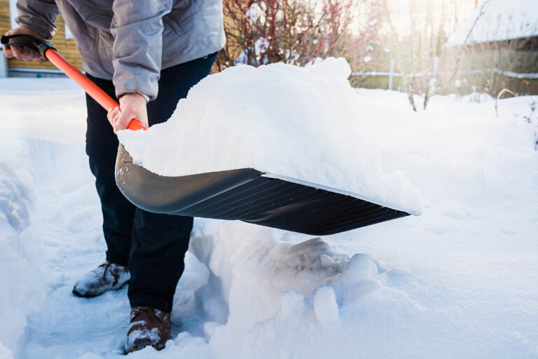 snow shovel