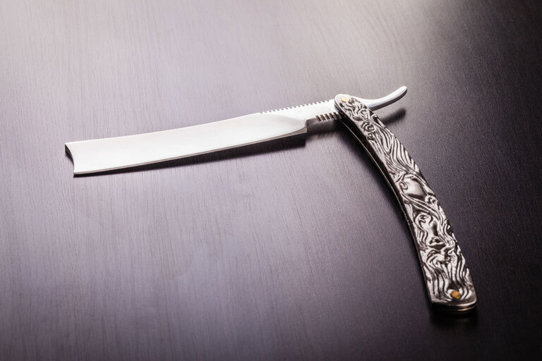 straight razor