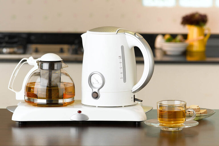 tea maker