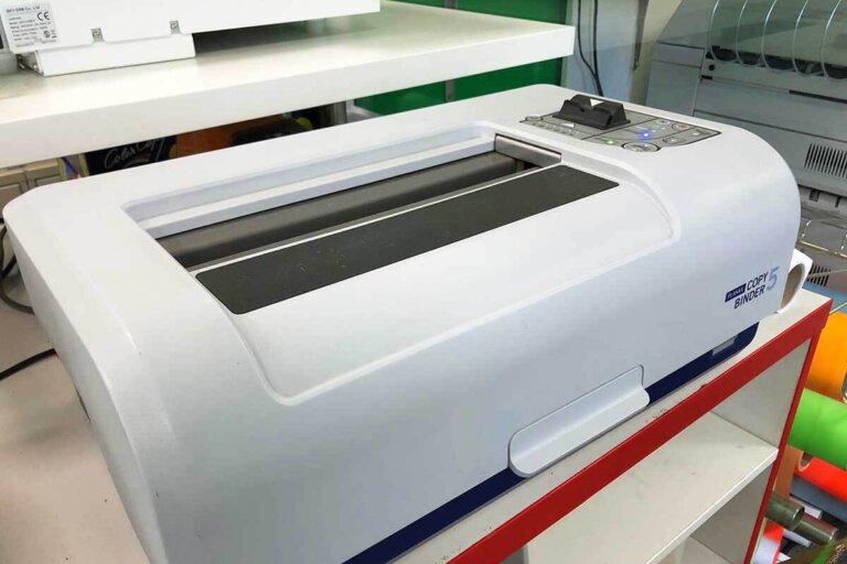 thermal binding machine