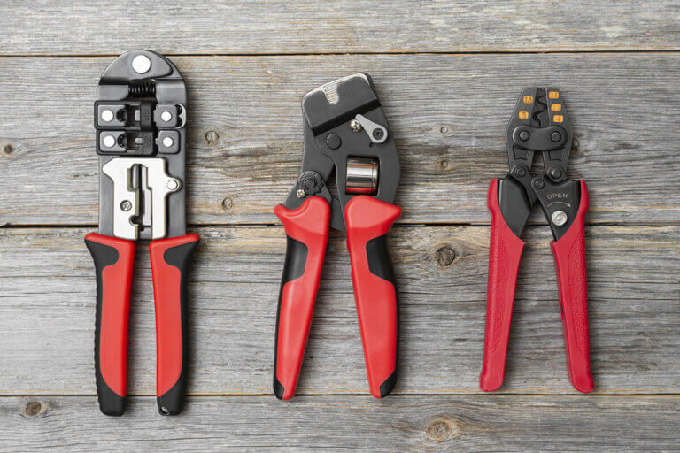wire crimping tool